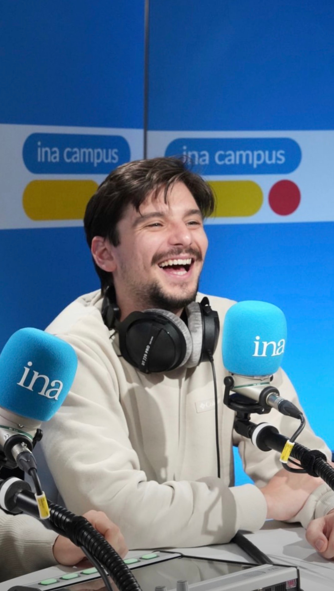 Tom Obry aux micros de l'INA