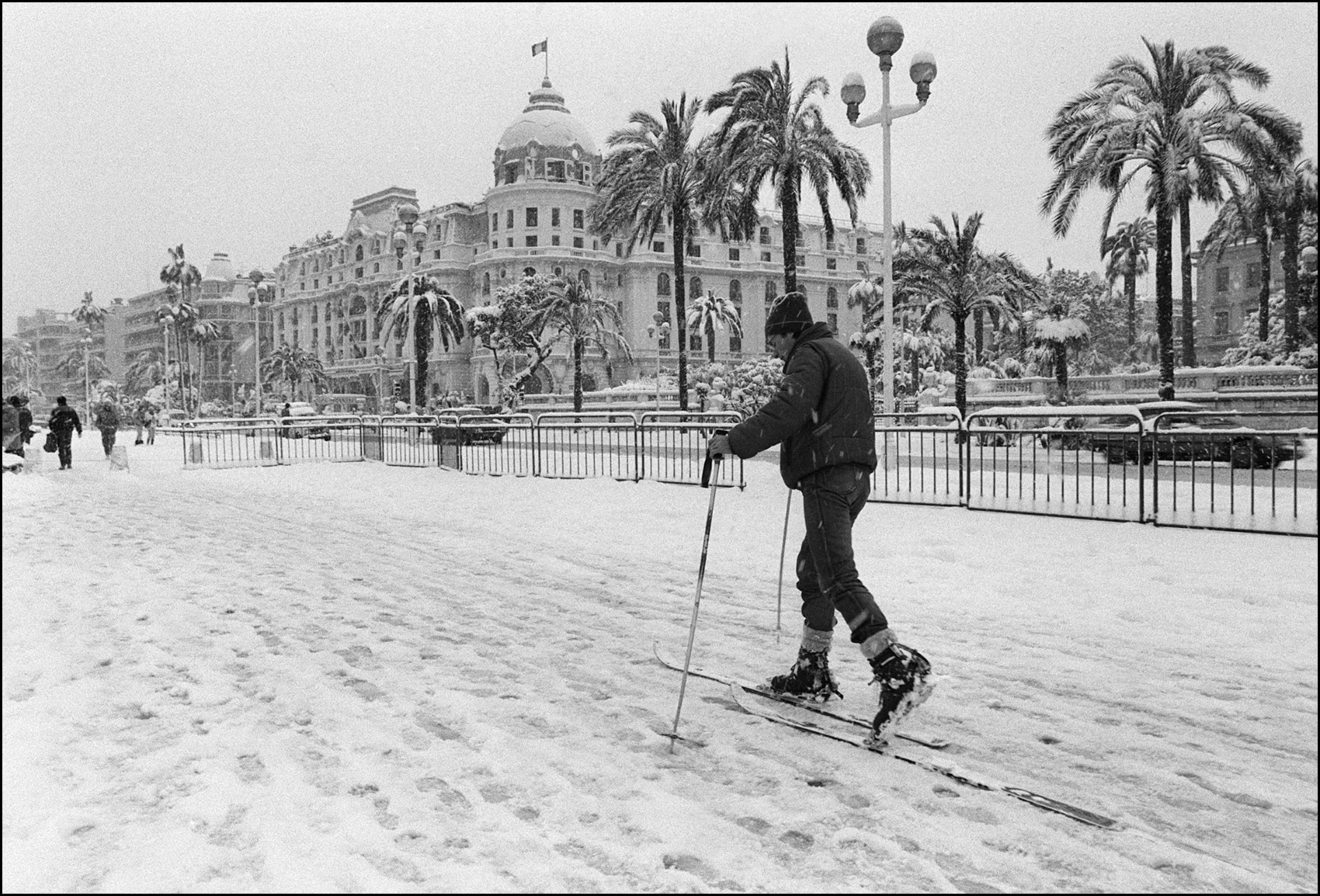 Illustration de l'histoire : Il neige aussi à Nice